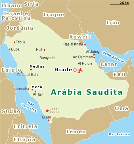 Geograficamente o lugar onde está situado a Arábia Saudita chama-se a Península Arábica